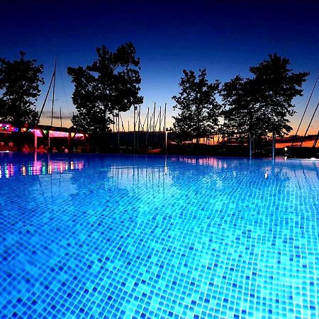 Bl Lakeside Apartman Балатонлелле Экстерьер фото