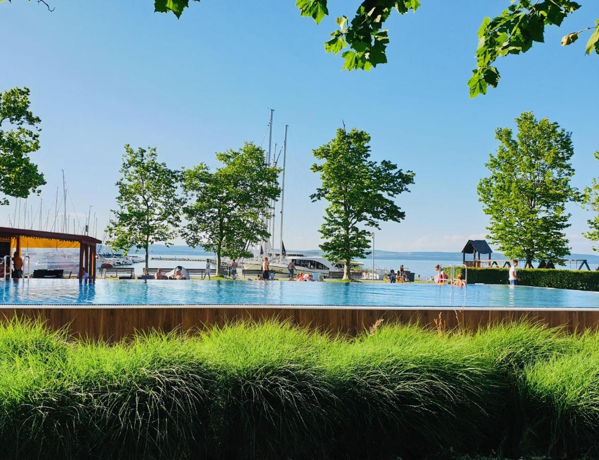 Bl Lakeside Apartman Балатонлелле Экстерьер фото